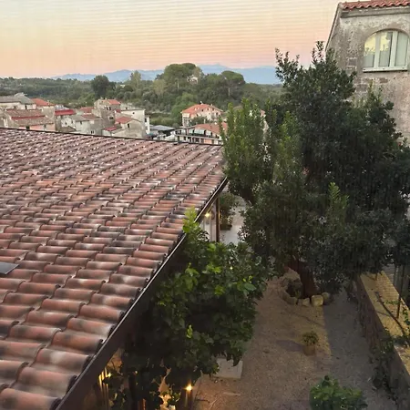 Il Quinto Elemento * Teano